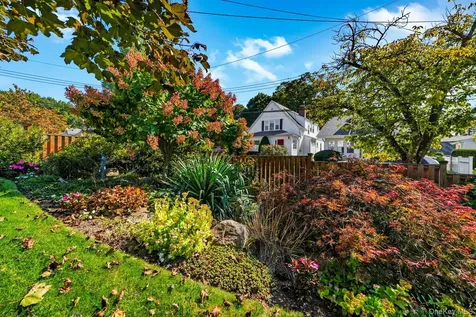1 Hoover Road Yonkers NY 10710