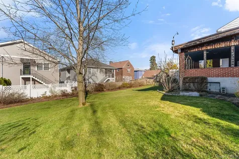 1 Hoover Road Yonkers NY 10710