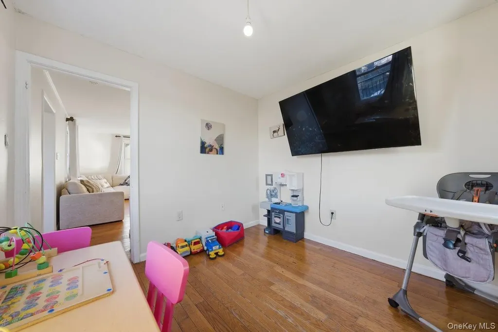 115 Young Avenue Yonkers NY 10710