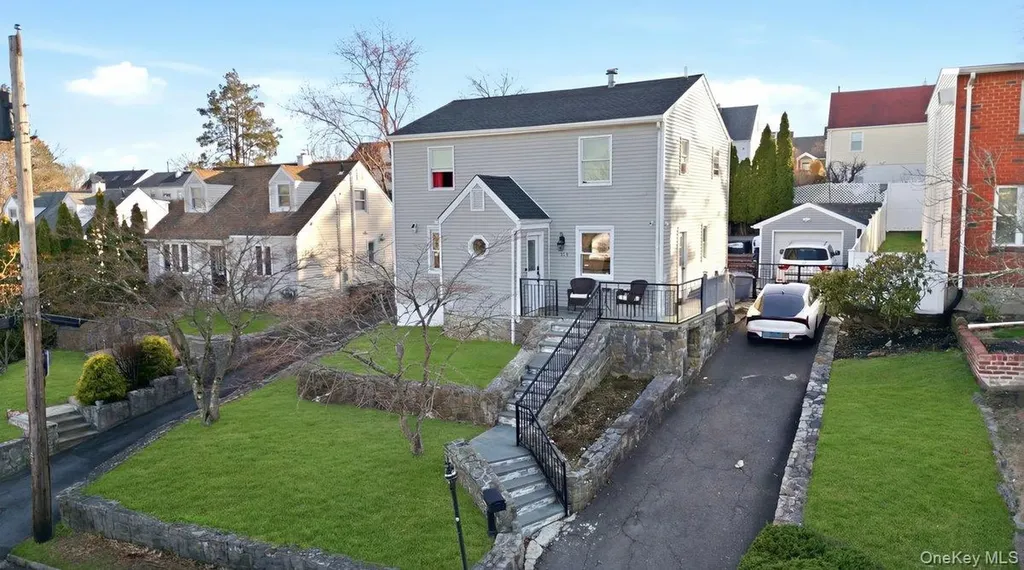 115 Young Avenue Yonkers NY 10710