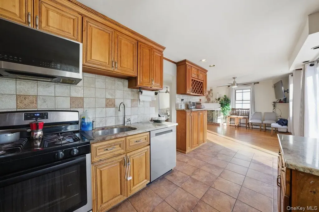 115 Young Avenue Yonkers NY 10710