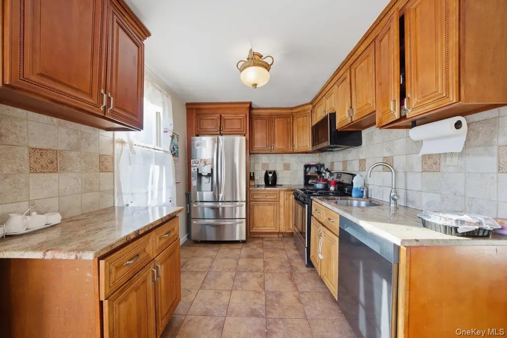 115 Young Avenue Yonkers NY 10710
