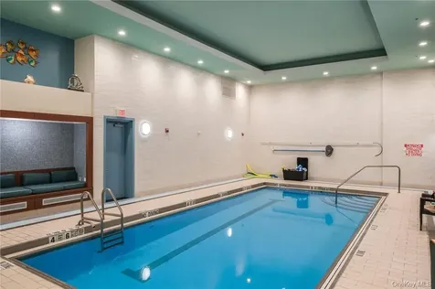 10 City Place White Plains NY 10601
