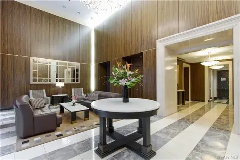 10 City Place White Plains NY 10601