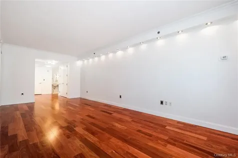 10 City Place White Plains NY 10601