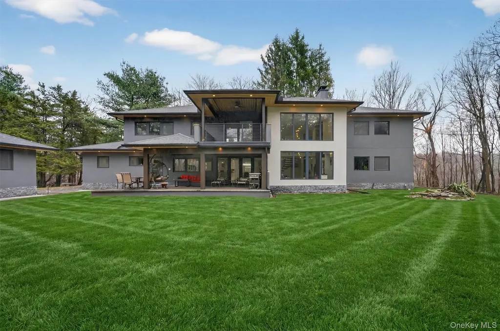 41 Sand Hill Lane Florida NY 10921