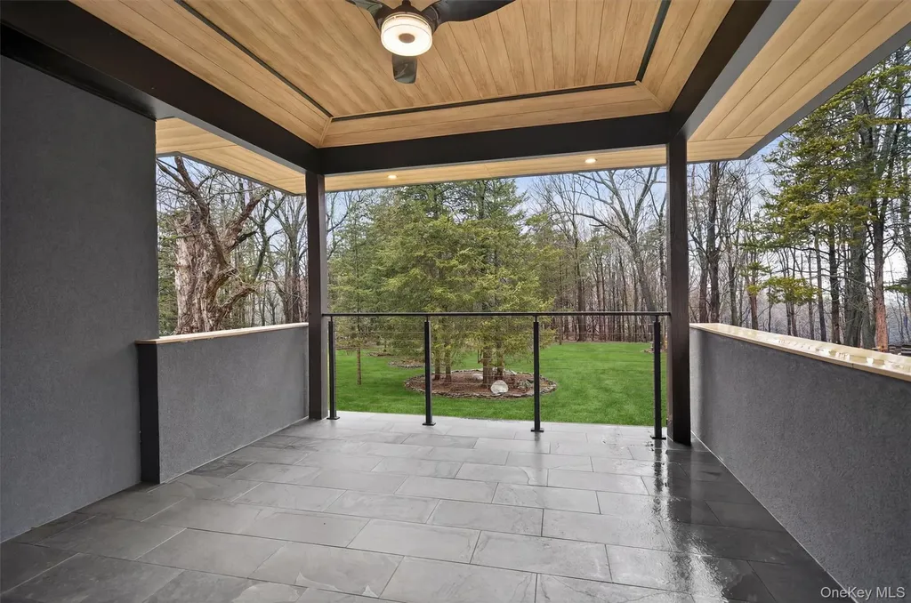 41 Sand Hill Lane Florida NY 10921
