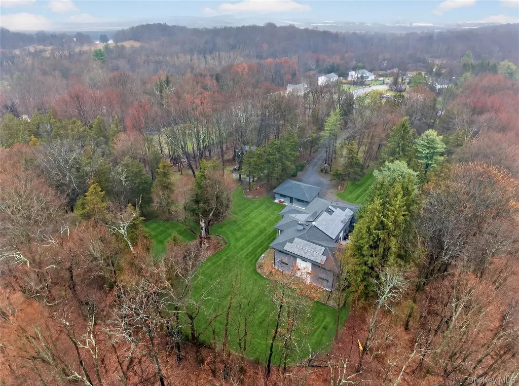 41 Sand Hill Lane Florida NY 10921