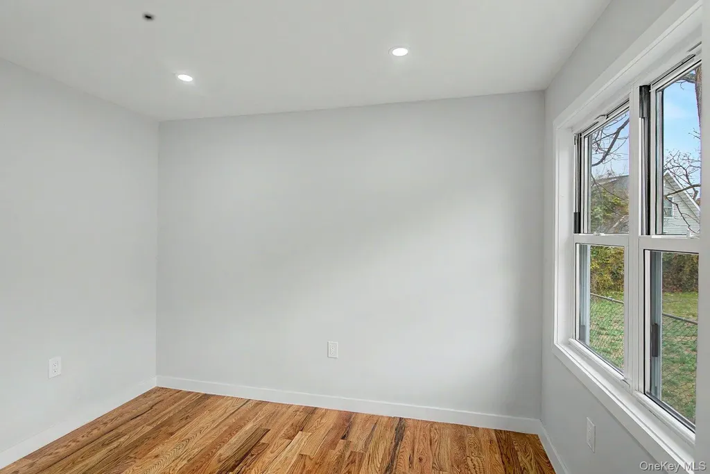 19 West Side Avenue Bay Shore NY 11706