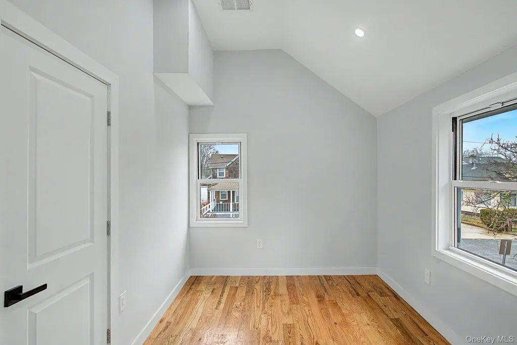 19 West Side Avenue Bay Shore NY 11706