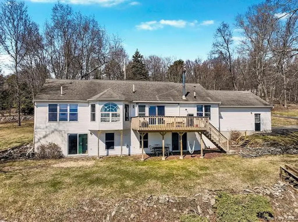 68 Fire Tower Road Bloomingburg NY 12721
