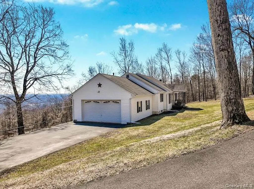 68 Fire Tower Road Bloomingburg NY 12721