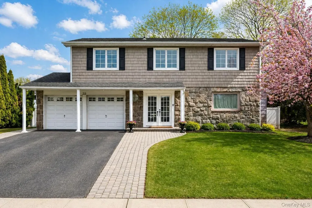 22 Delaware Avenue Jericho NY 11753