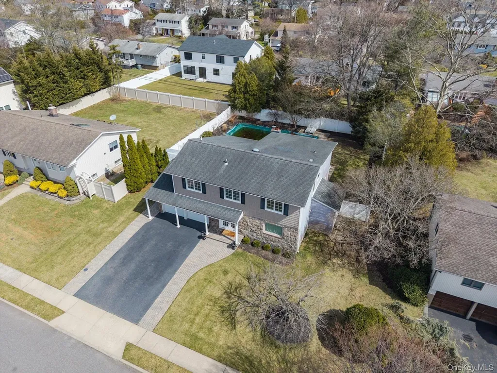 22 Delaware Avenue Jericho NY 11753