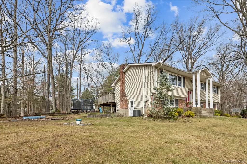 7 Jacqueline Road Monsey NY 10952