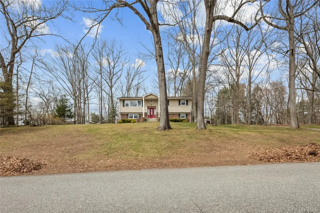 7 Jacqueline Road Monsey NY 10952