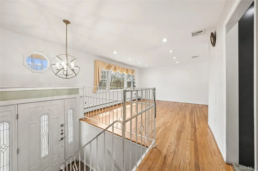 7 Jacqueline Road Monsey NY 10952
