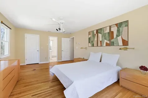 35 Woodcrest Drive Armonk NY 10504