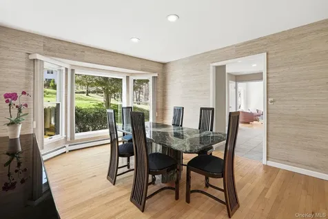 35 Woodcrest Drive Armonk NY 10504