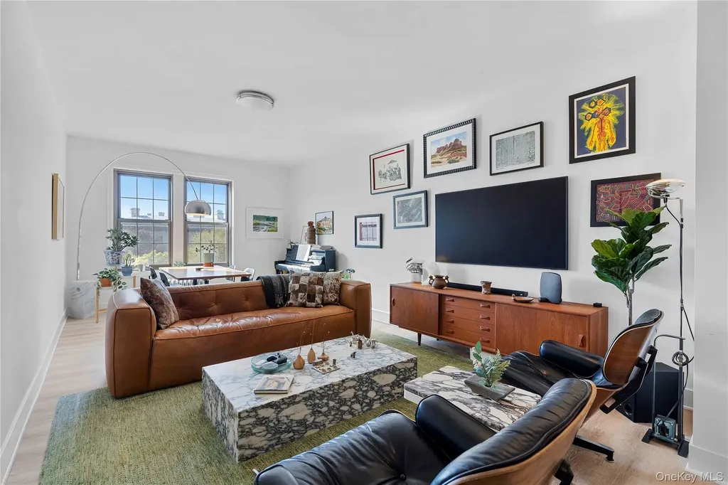 1100 Grand Concourse Bronx NY 10456