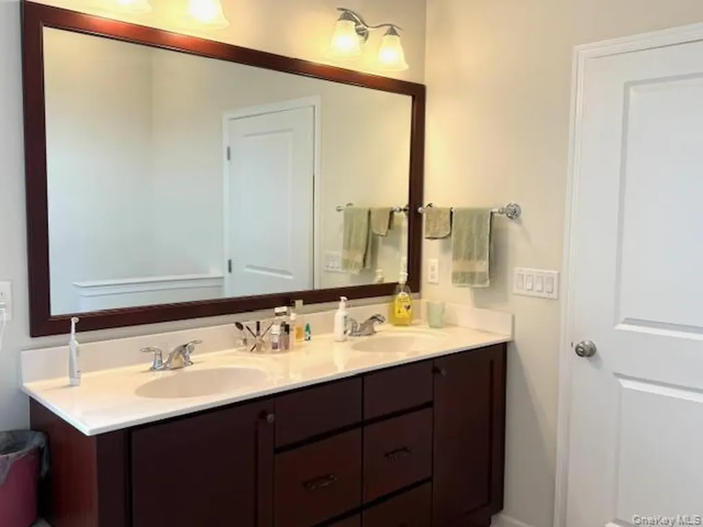 10 W Tilden Place Hopewell Junction NY 12533