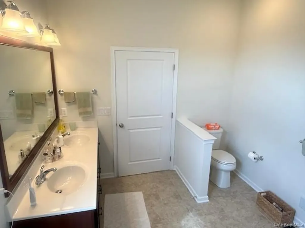 10 W Tilden Place Hopewell Junction NY 12533