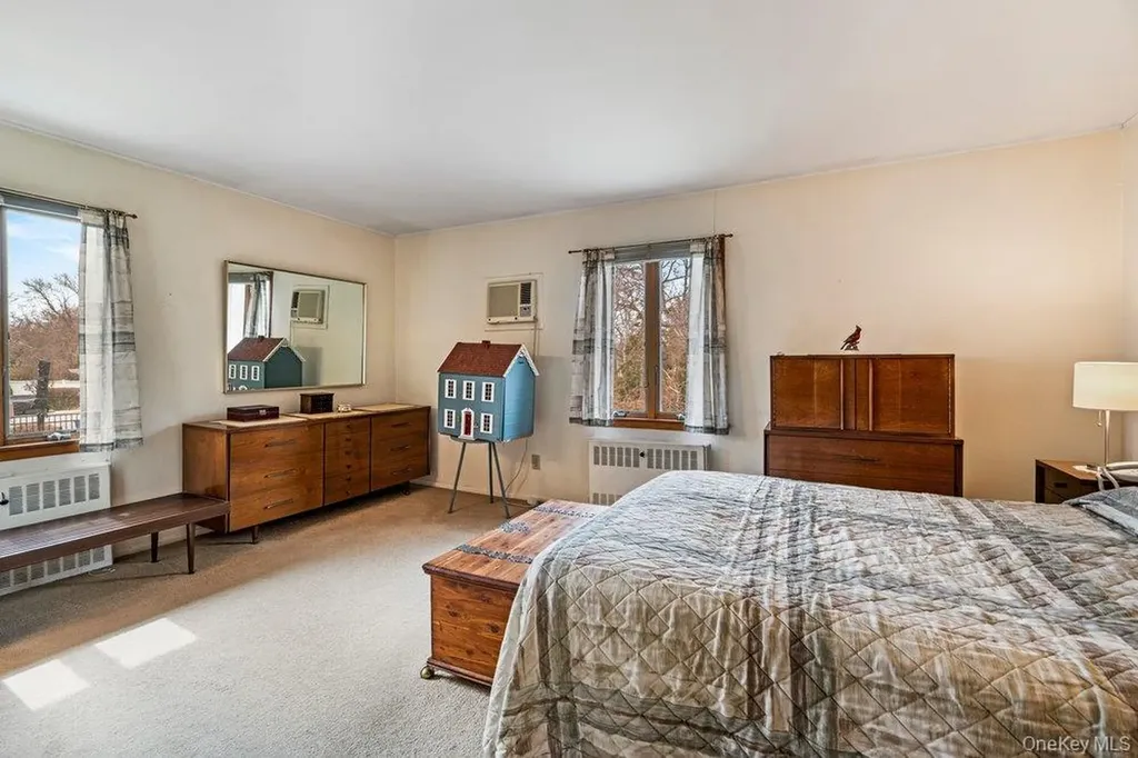 848 Hampshire Road Bay Shore NY 11706