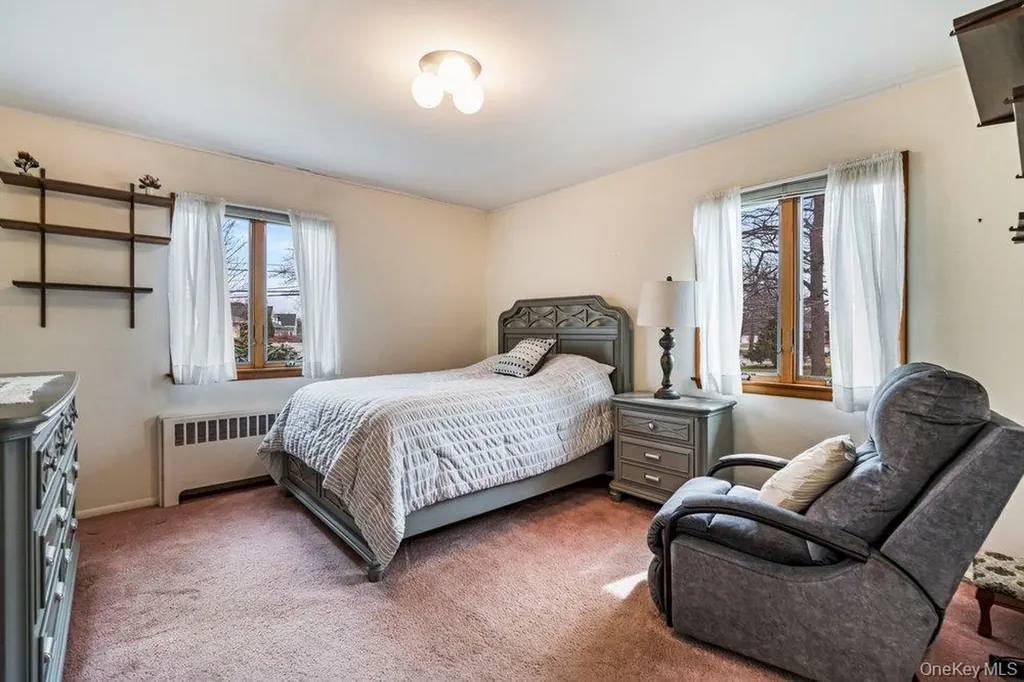 848 Hampshire Road Bay Shore NY 11706