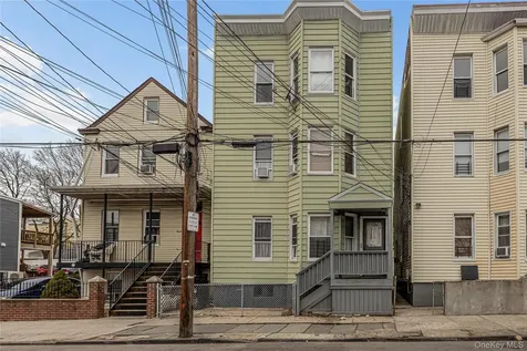 139 Voss Avenue Yonkers NY 10703