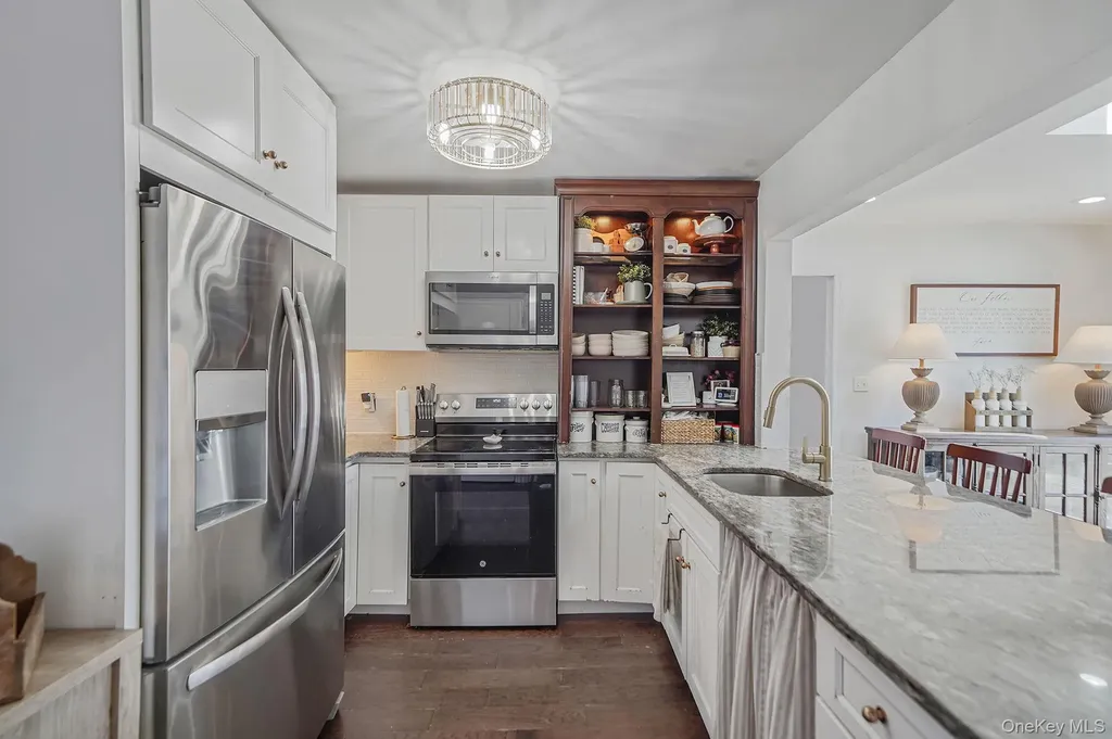 3 Heather Court Centereach NY 11720