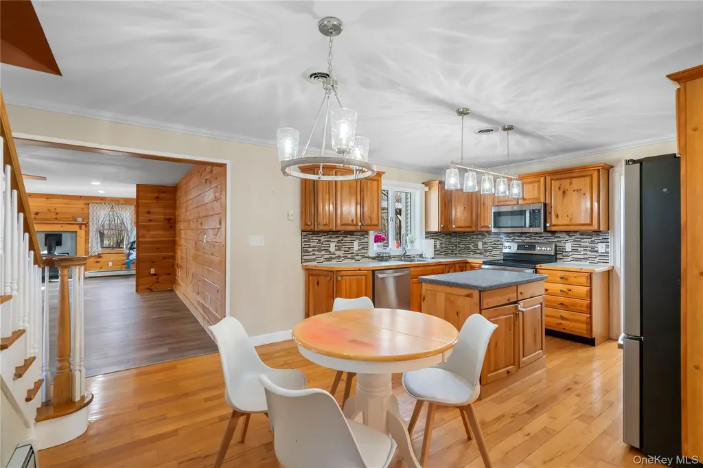 2 Pine Tree Road Monroe NY 10950