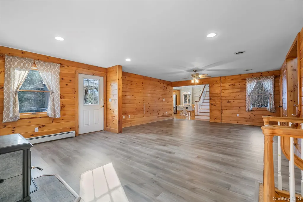 2 Pine Tree Road Monroe NY 10950