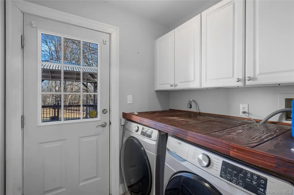 2 Pine Tree Road Monroe NY 10950