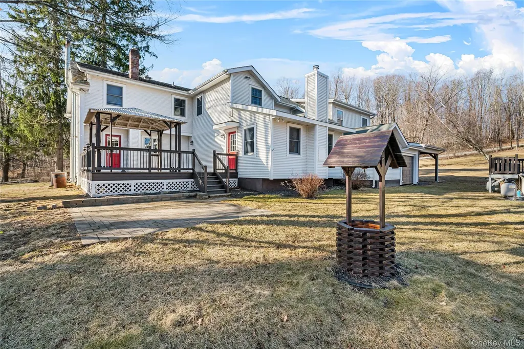 2 Pine Tree Road Monroe NY 10950