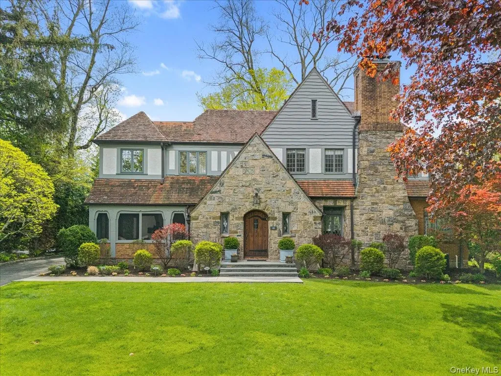 10 Locust Ridge Road Larchmont NY 10538