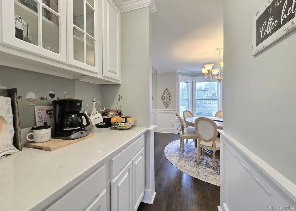 9 Keystone Court Centereach NY 11720