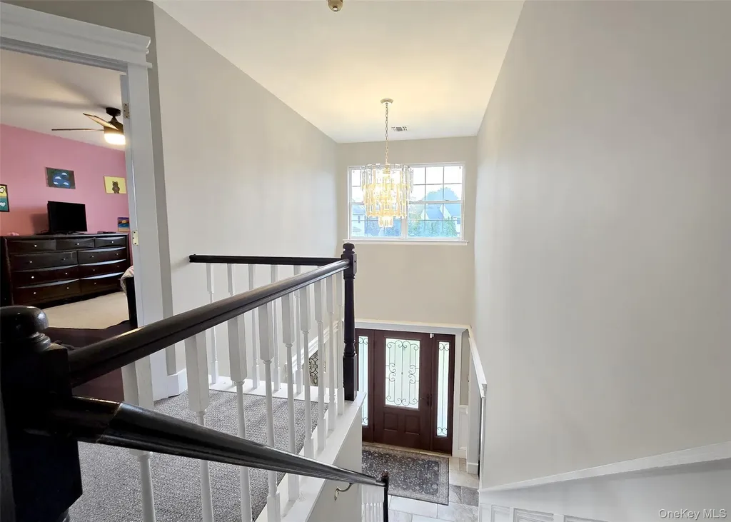 9 Keystone Court Centereach NY 11720