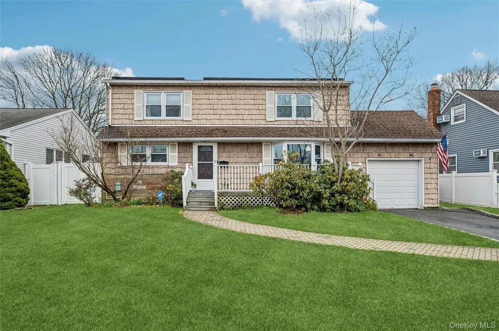 3634 Summer Drive Wantagh NY 11793