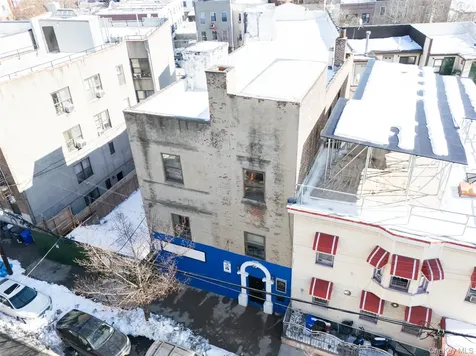 1074 Hall Place Bronx NY 10459
