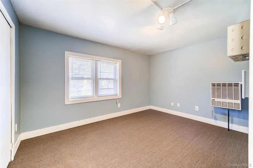 82 Sprague Avenue Middletown NY 10940