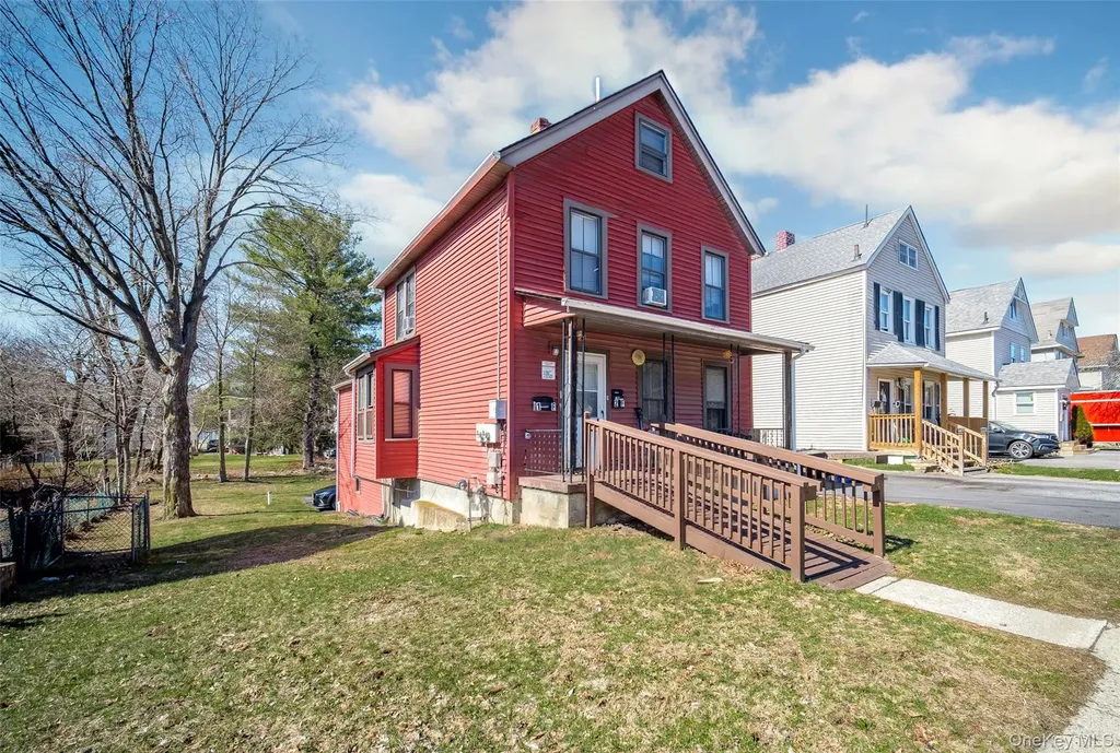82 Sprague Avenue Middletown NY 10940