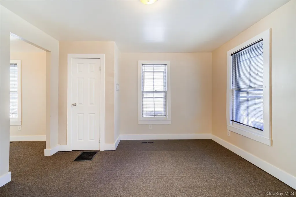 82 Sprague Avenue Middletown NY 10940