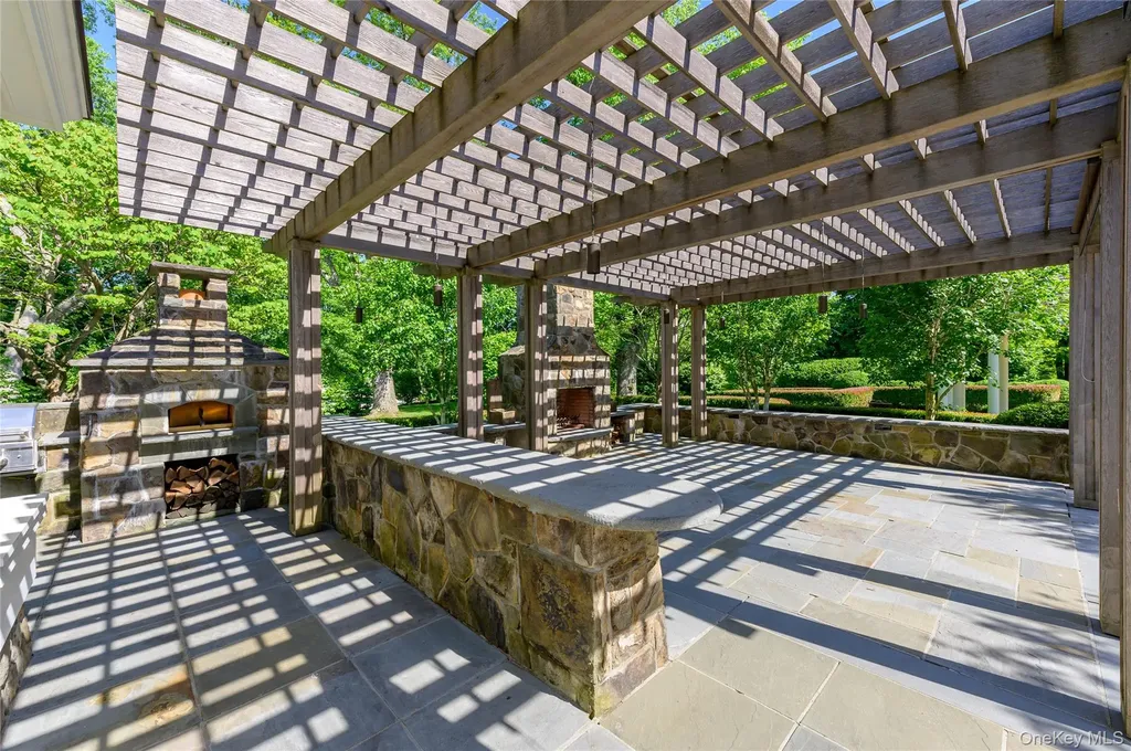 270 Guard Hill Road Bedford Corners NY 10549