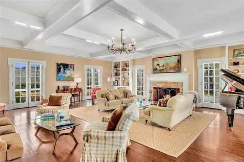270 Guard Hill Road Bedford Corners NY 10549