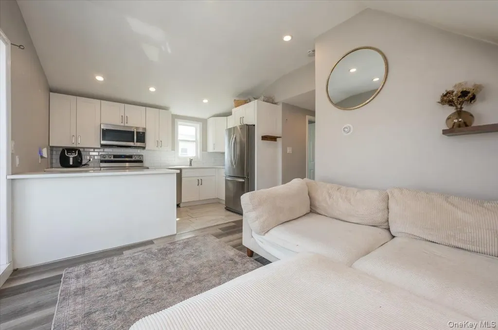 610 Monroe Boulevard Long Beach NY 11561