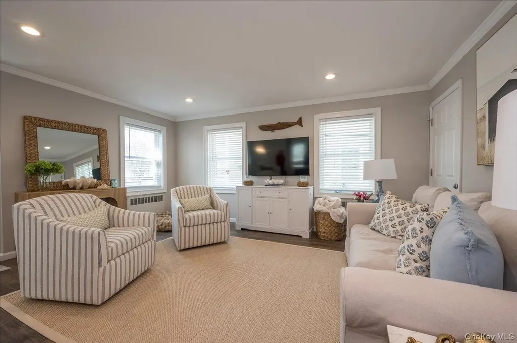 610 Monroe Boulevard Long Beach NY 11561