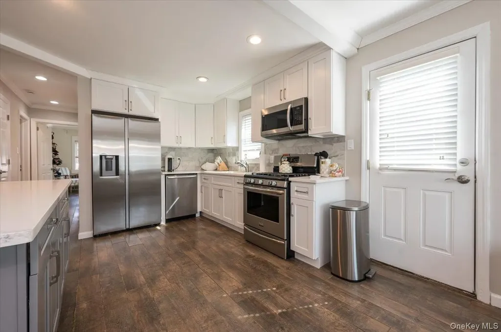 610 Monroe Boulevard Long Beach NY 11561