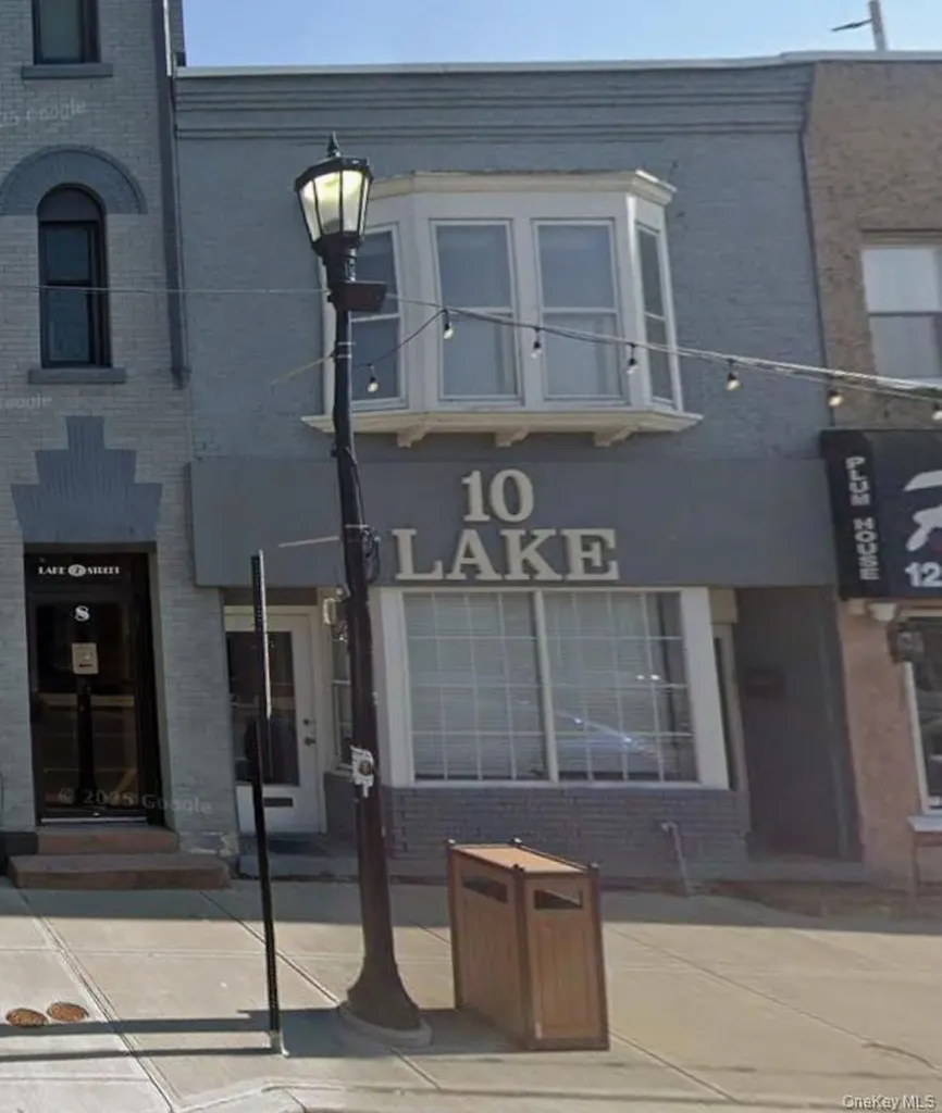 10 Lake Street Monroe NY 10950