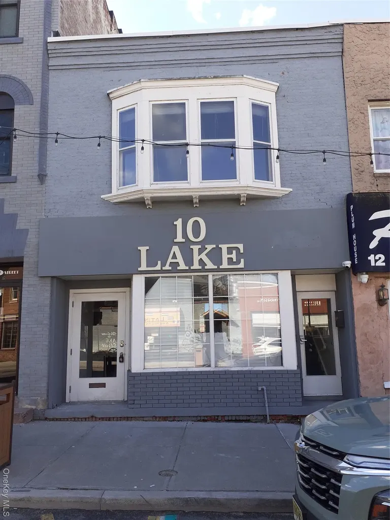 10 Lake Street Monroe NY 10950
