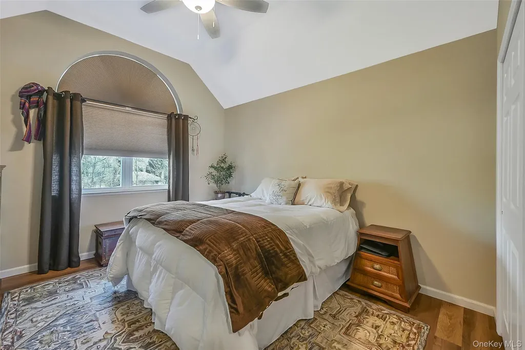 4 Apple Lane Wading River NY 11792